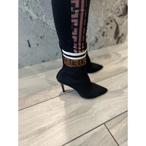 Divine Selection Magic Screen Led Heels