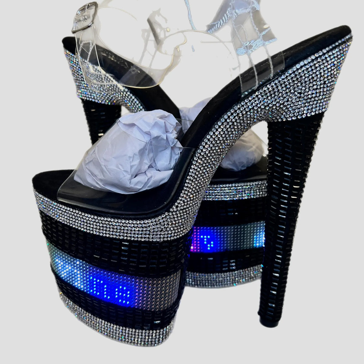 Divine Selection Magic Screen Led Heels